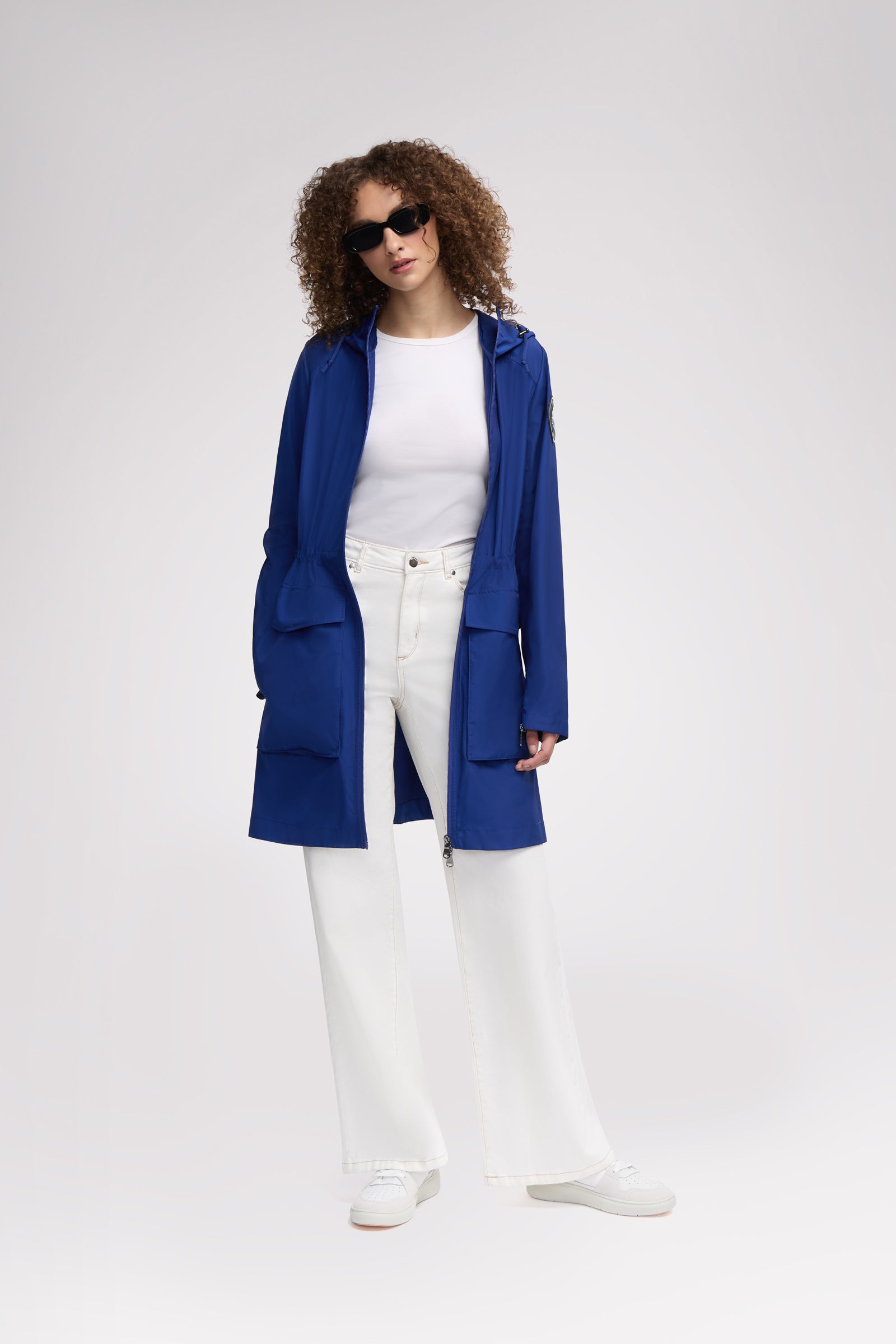 Dew Women's Hooded Rainshell