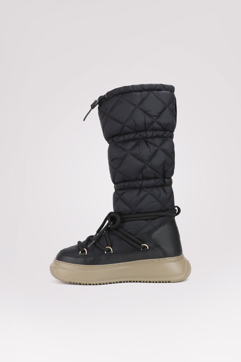 Gravita High Women's High Pull On Boot