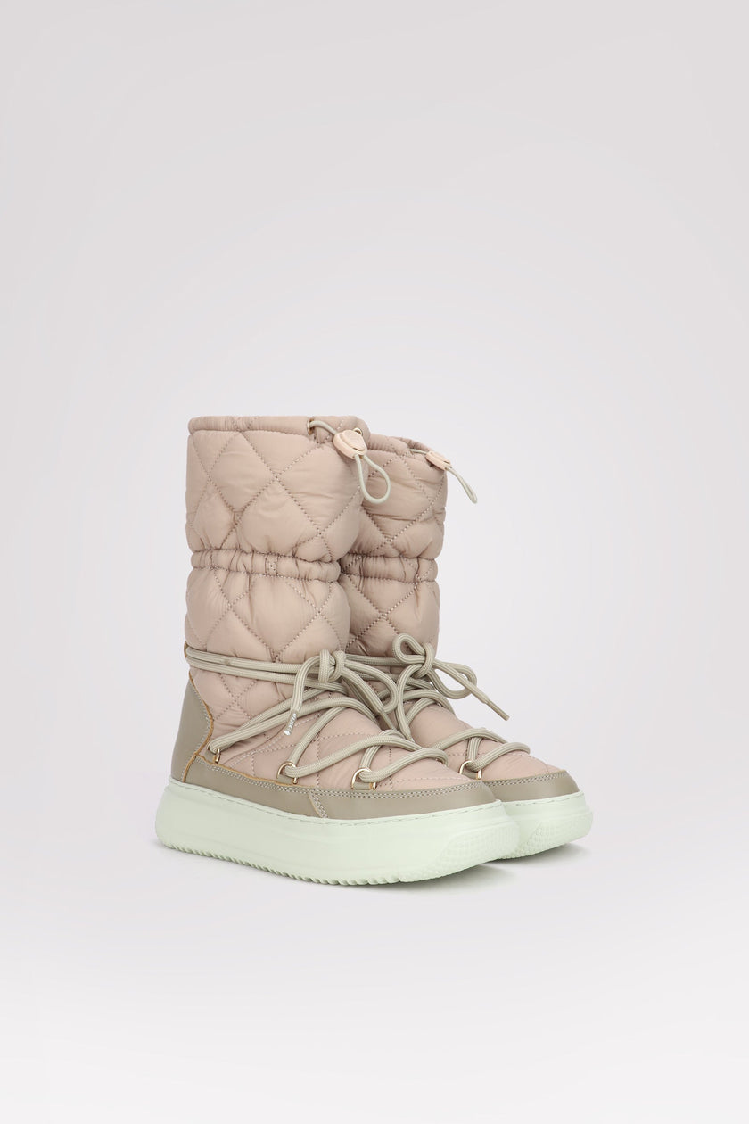 Gravita Mid Women's Mid Pull On Boot w/inside zip