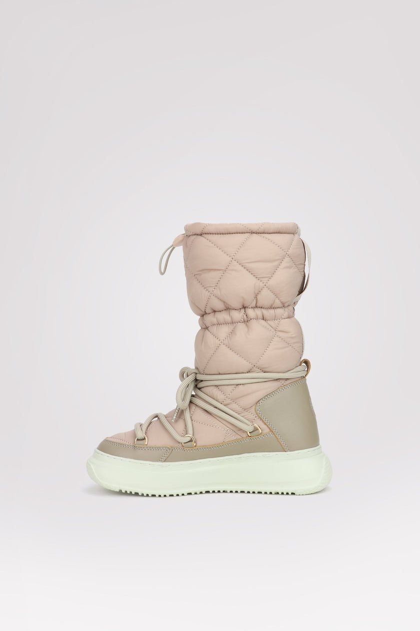 Gravita Mid Women's Mid Pull On Boot w/inside zip