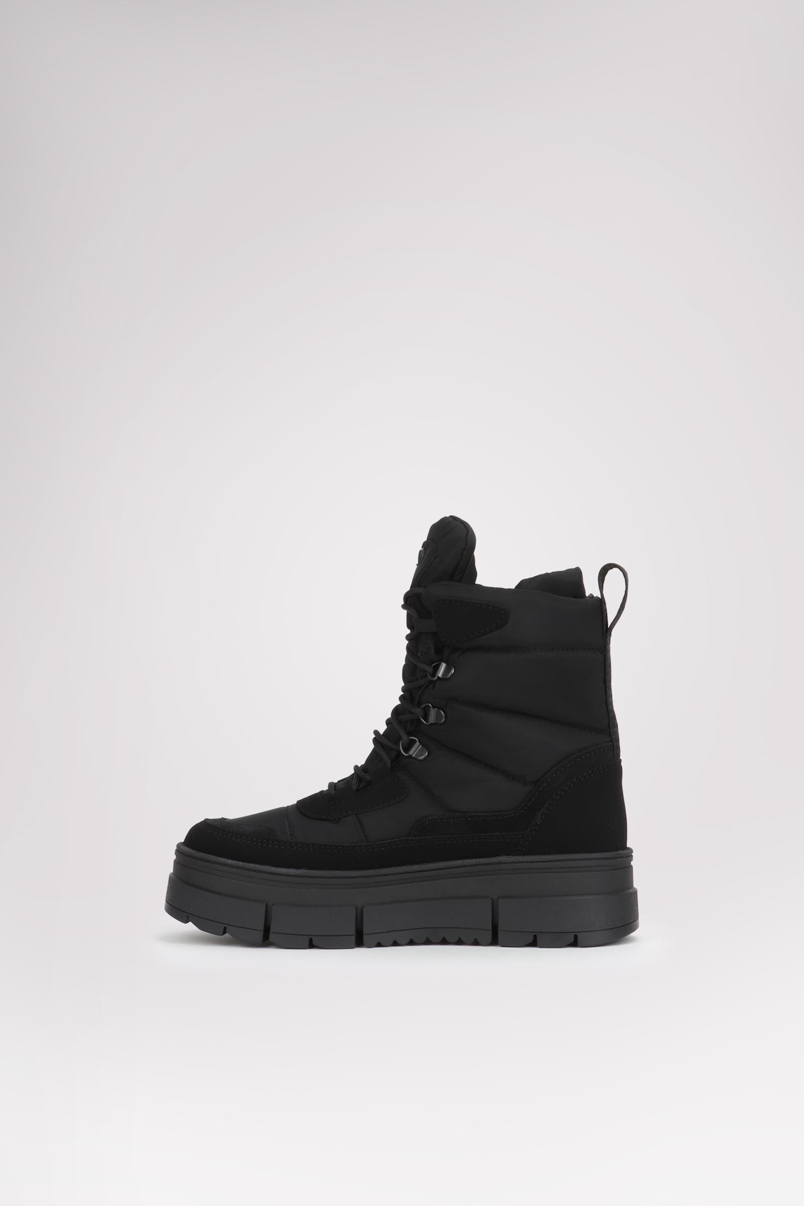 Harrow Women's Lace Up Boot w/Ice Gripper