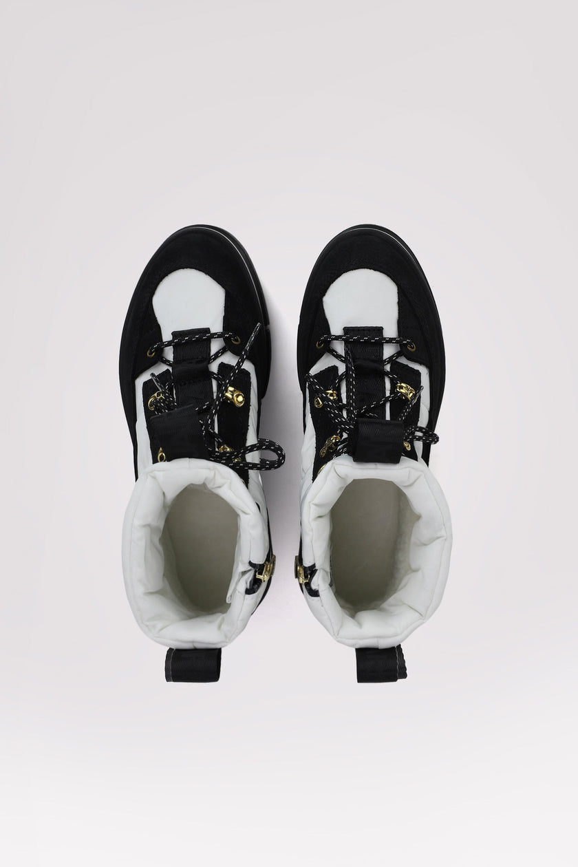 Helicon Women's Boot w/Ice Gripper