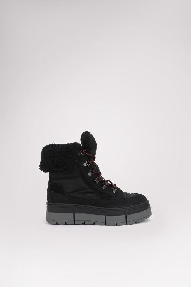 Henta Women's Lace Up Boot w/Ice Gripper