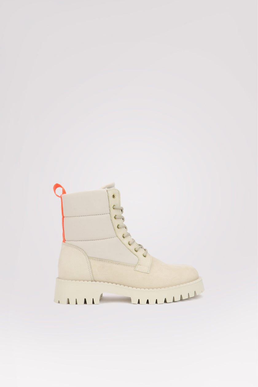 Kaj Women's Lace Up Boot