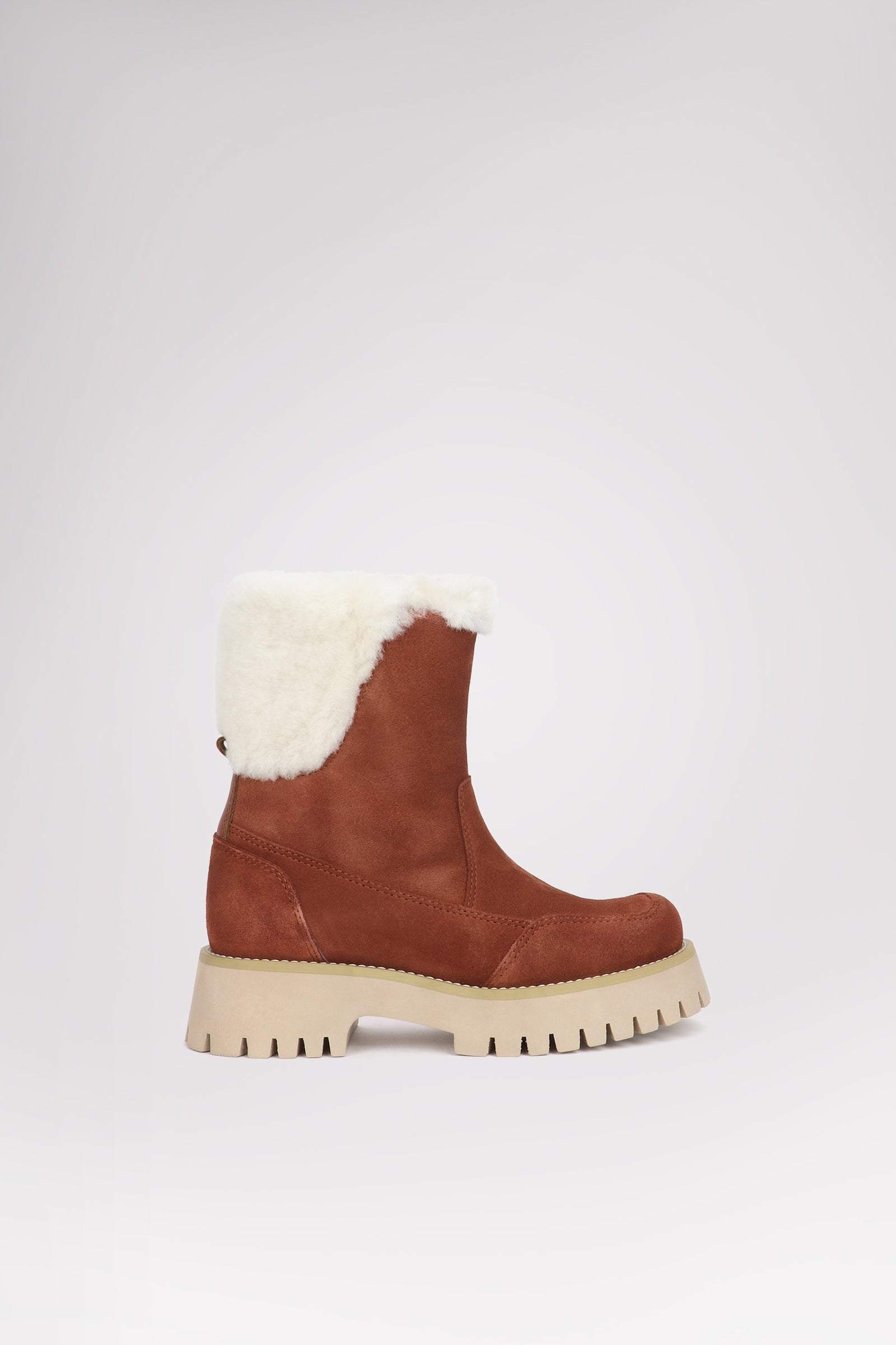 Melana Suede Women's Heritage Pull On Boots