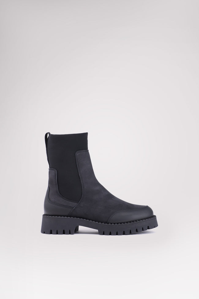 Nahya High Women's High Chelsea Boot