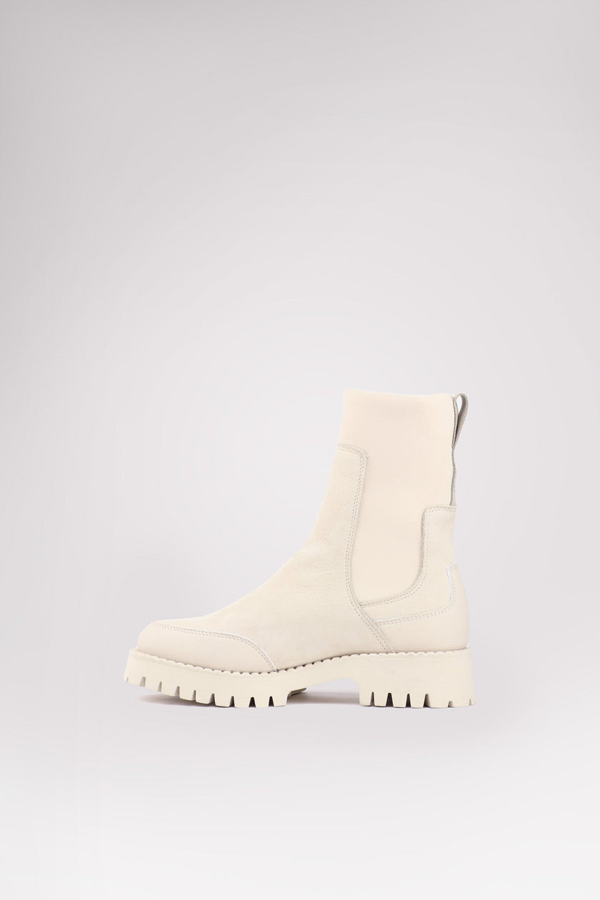 Nahya High Women's High Chelsea Boot