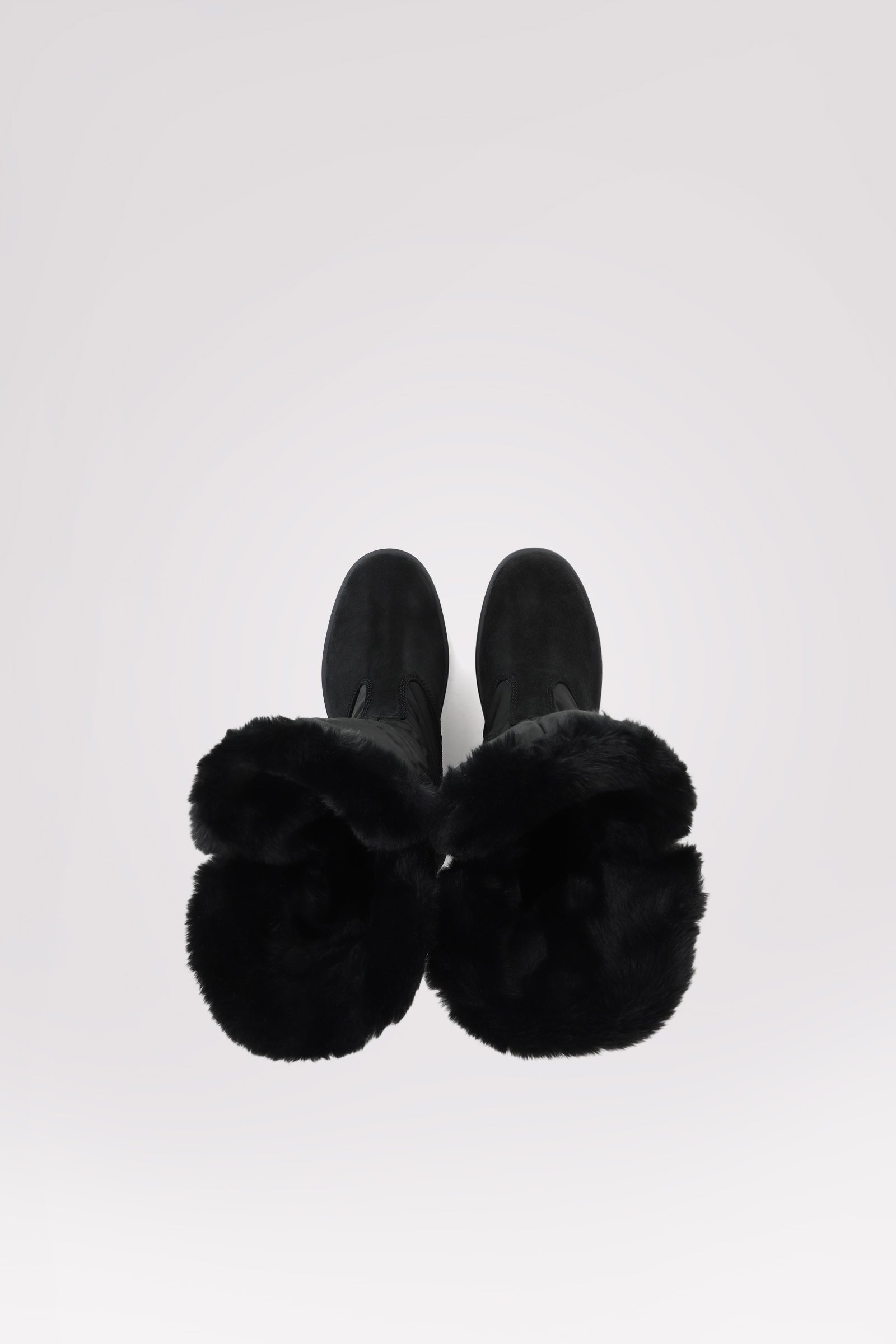 Sira Women's High Zip Boot w/Ice Gripper