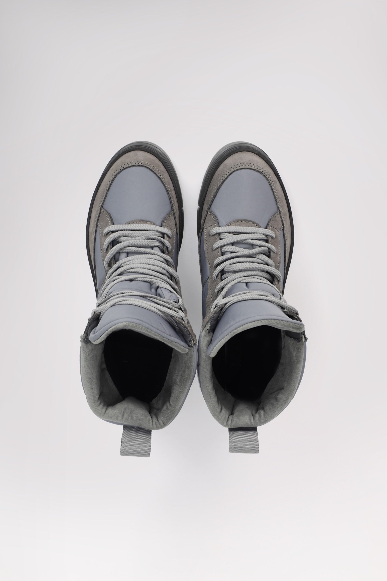 Halo Women's Boot w/Ice Grippers