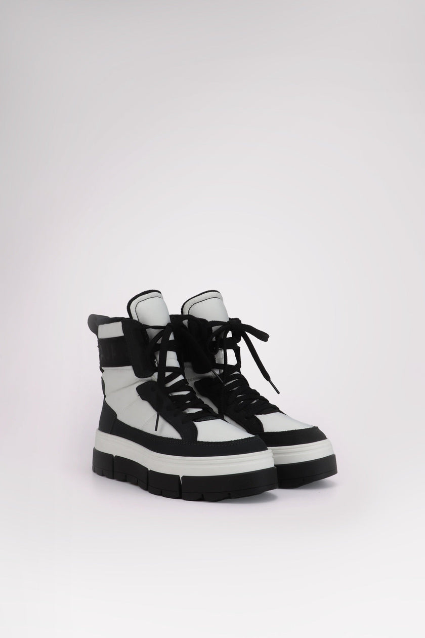 Halo Women's Boot w/Ice Grippers