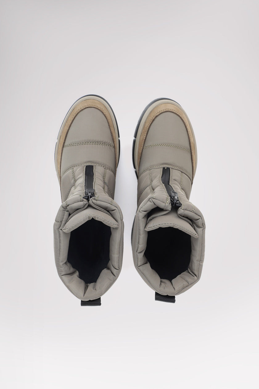 Helene Women's Boot w/Ice Grippers