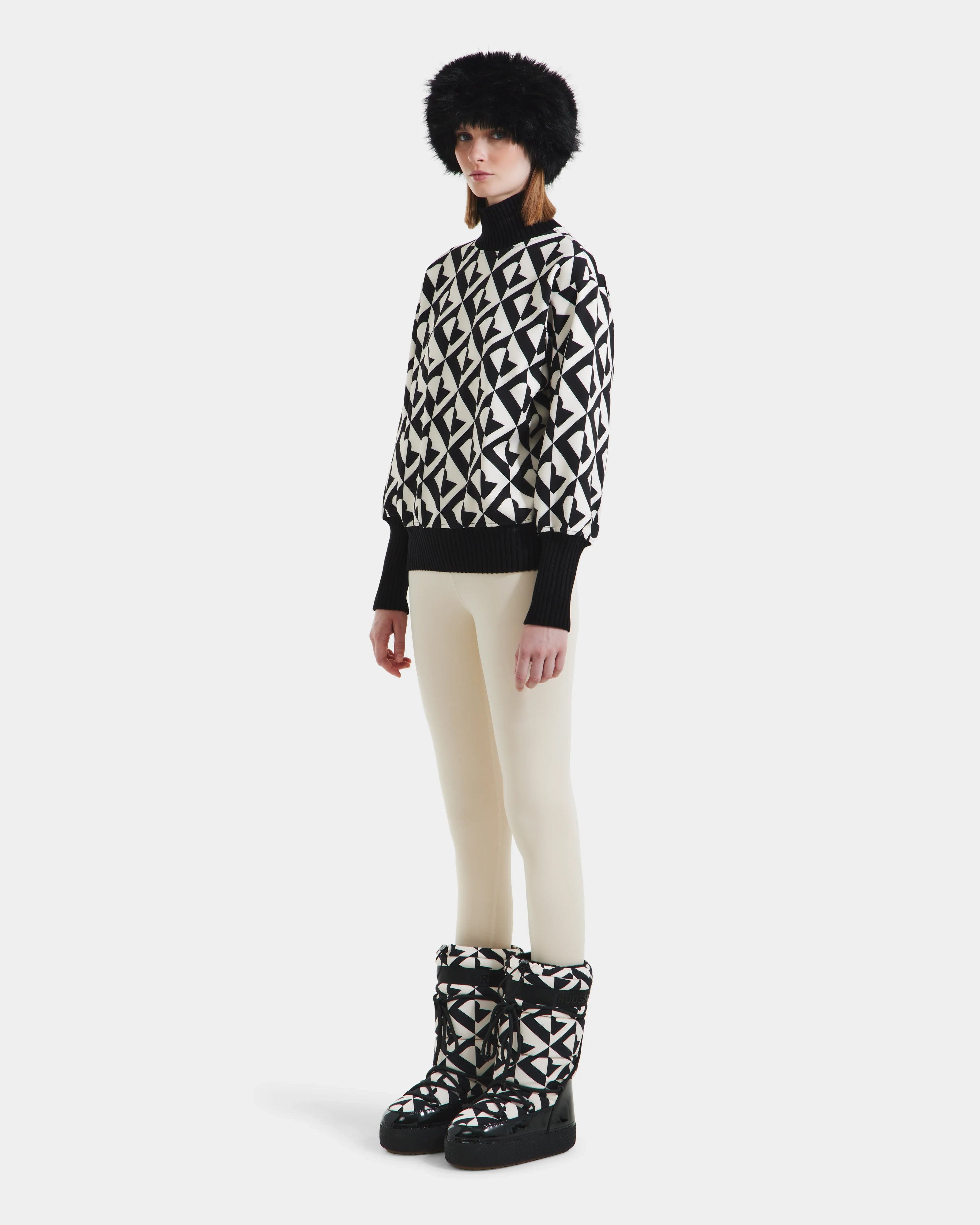 MAGGIE - 8525645 Vanilla Monogram