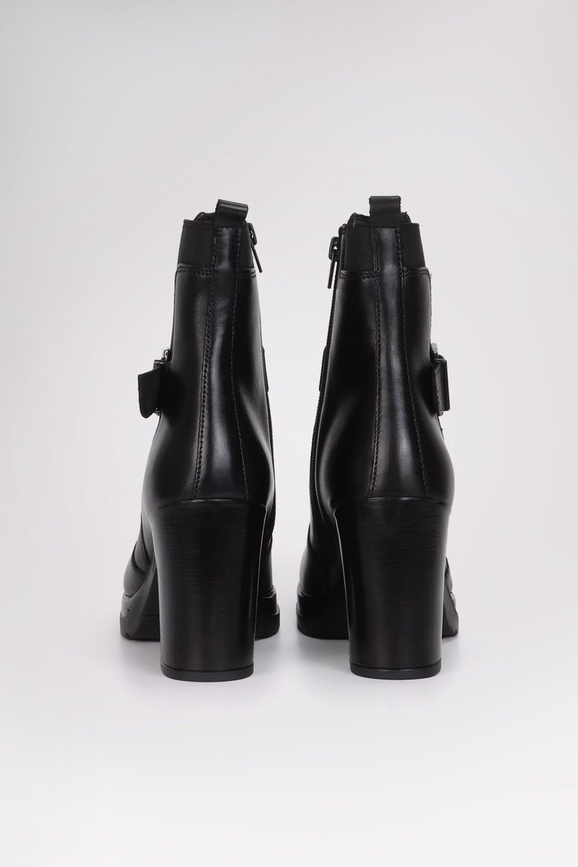 San Remo Women's Side Zip Boot