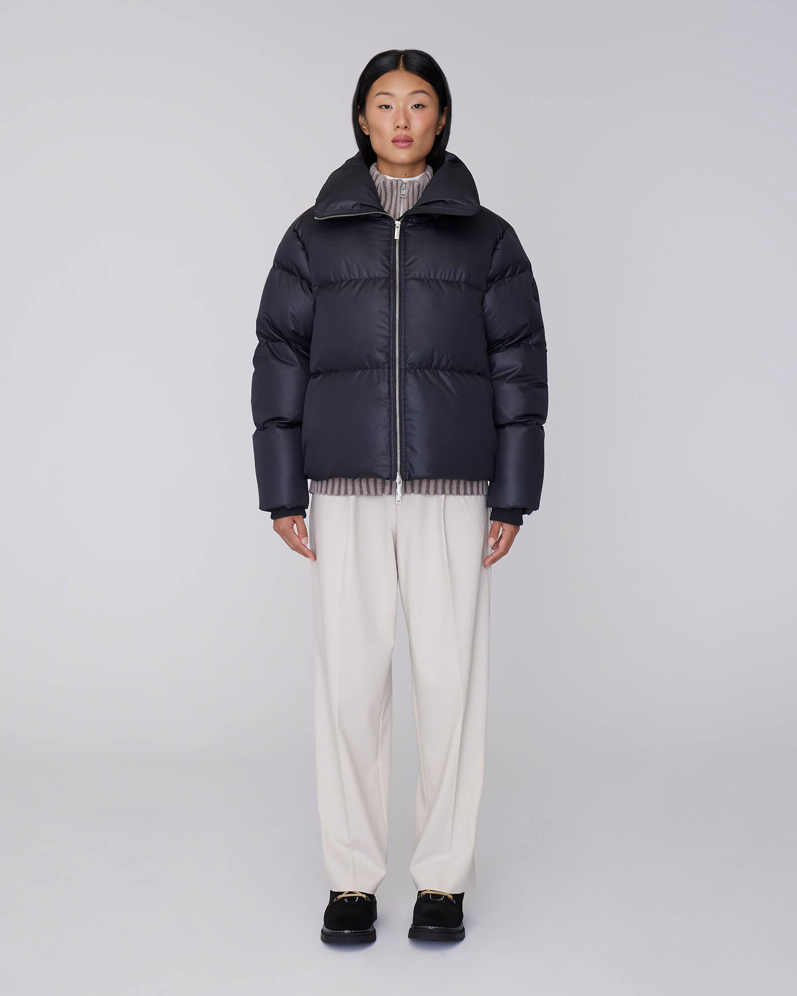 GISELE SHORT | Down Puffer Jacket