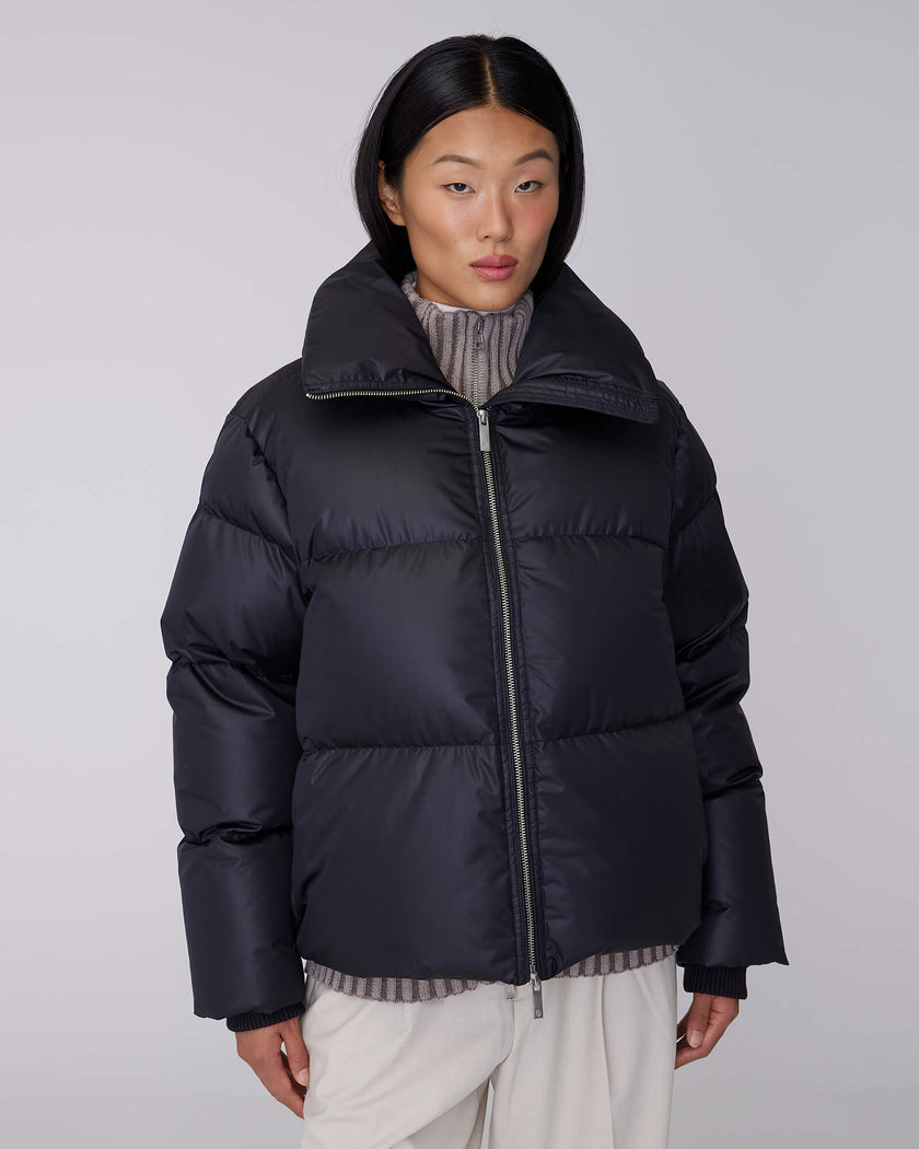 GISELE SHORT | Down Puffer Jacket