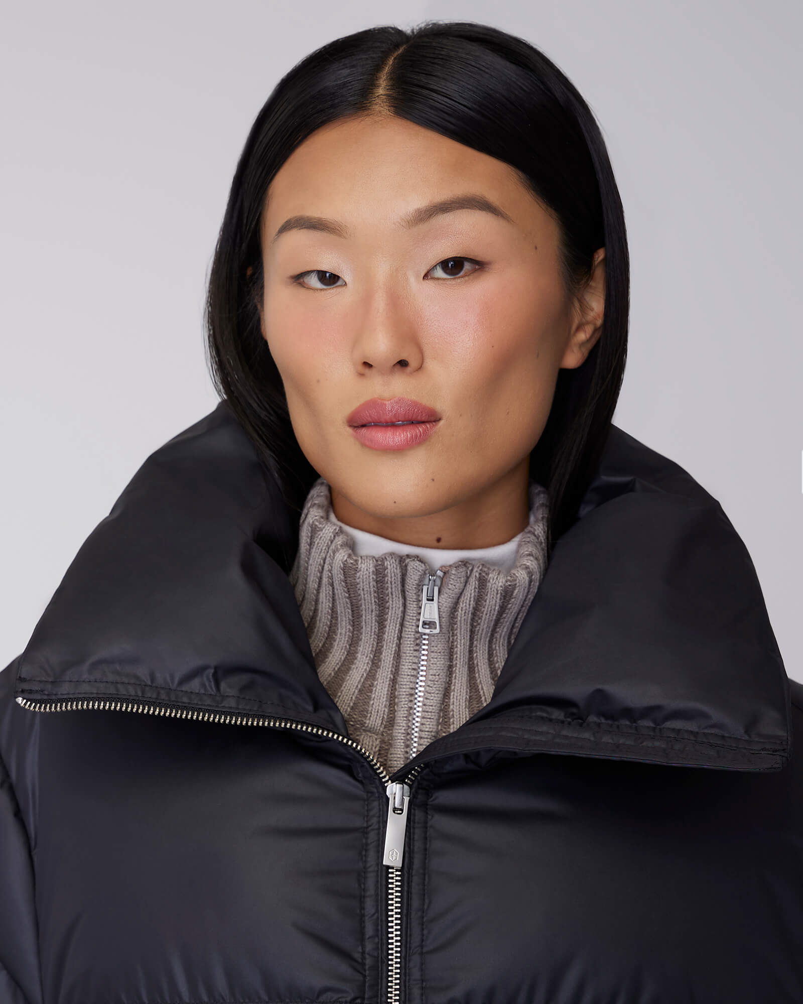 GISELE SHORT | Down Puffer Jacket
