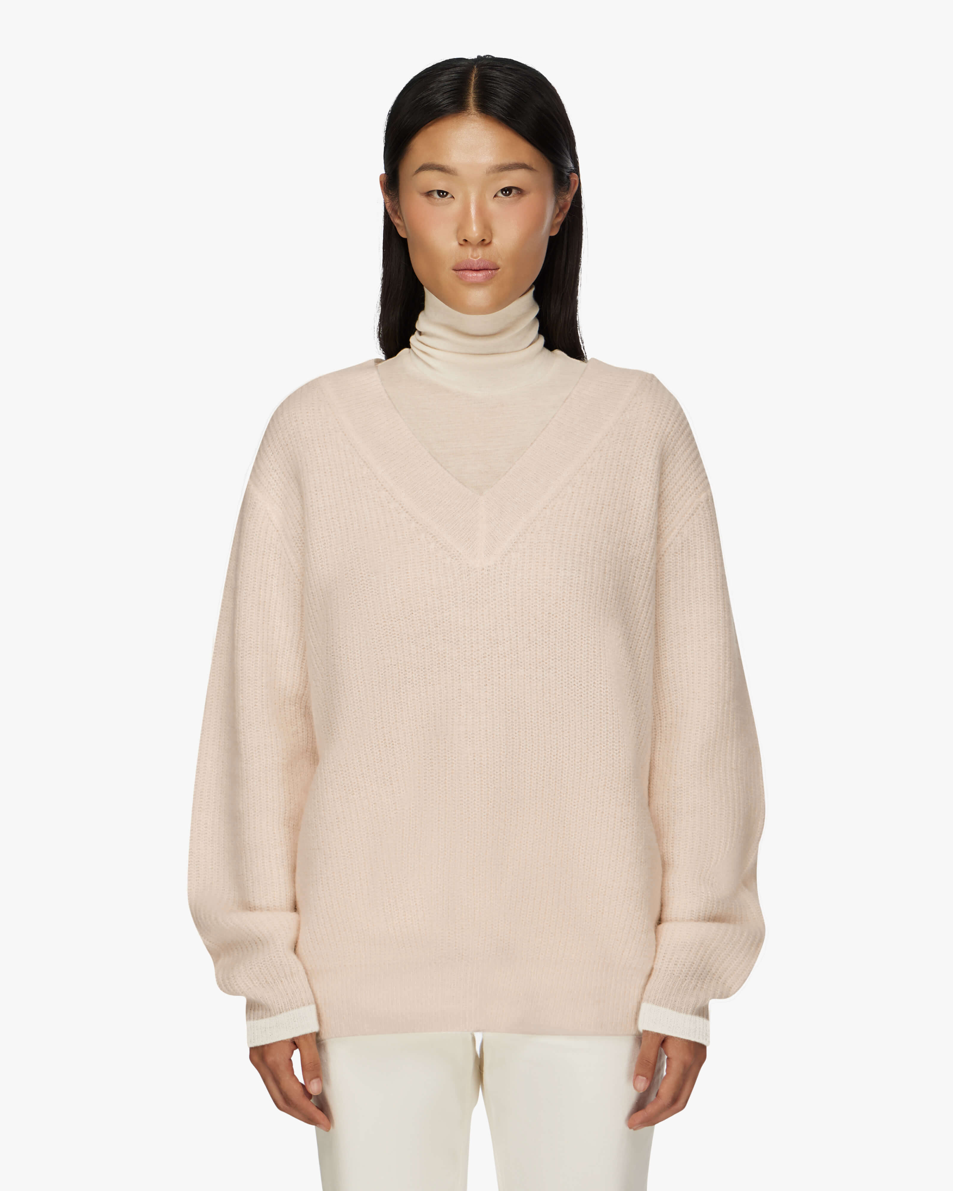 KATRINA | V-neck Sweater