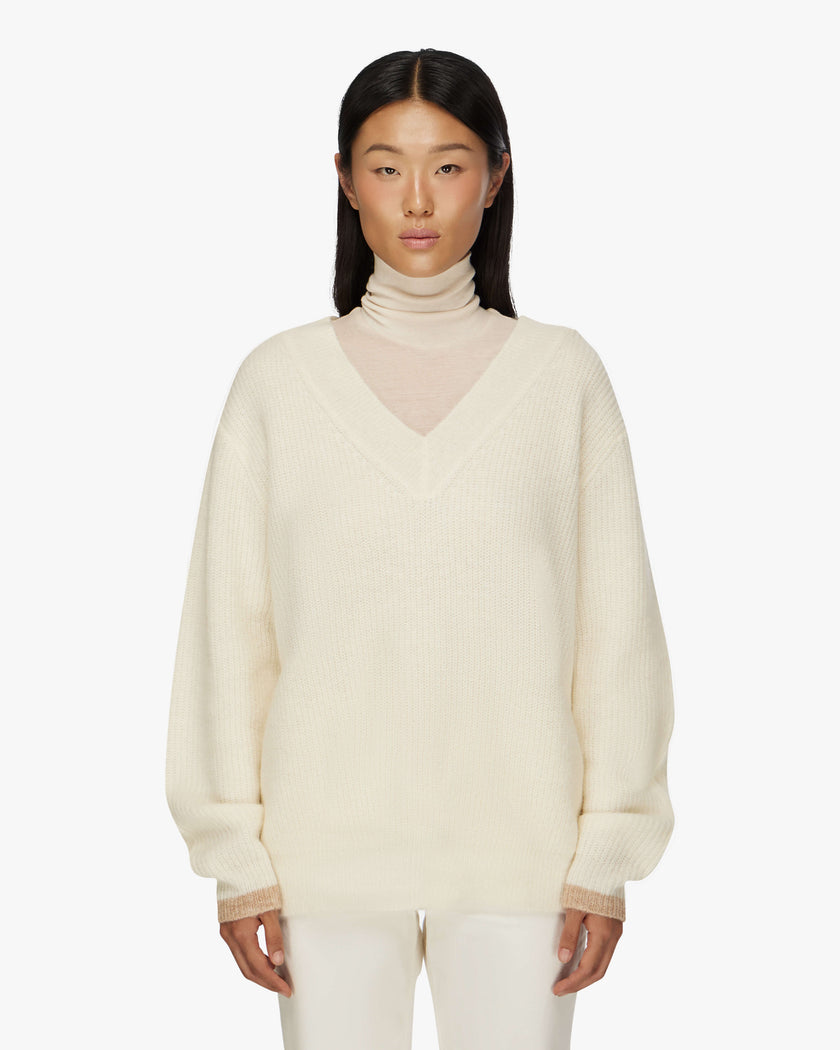 KATRINA | V-neck Sweater