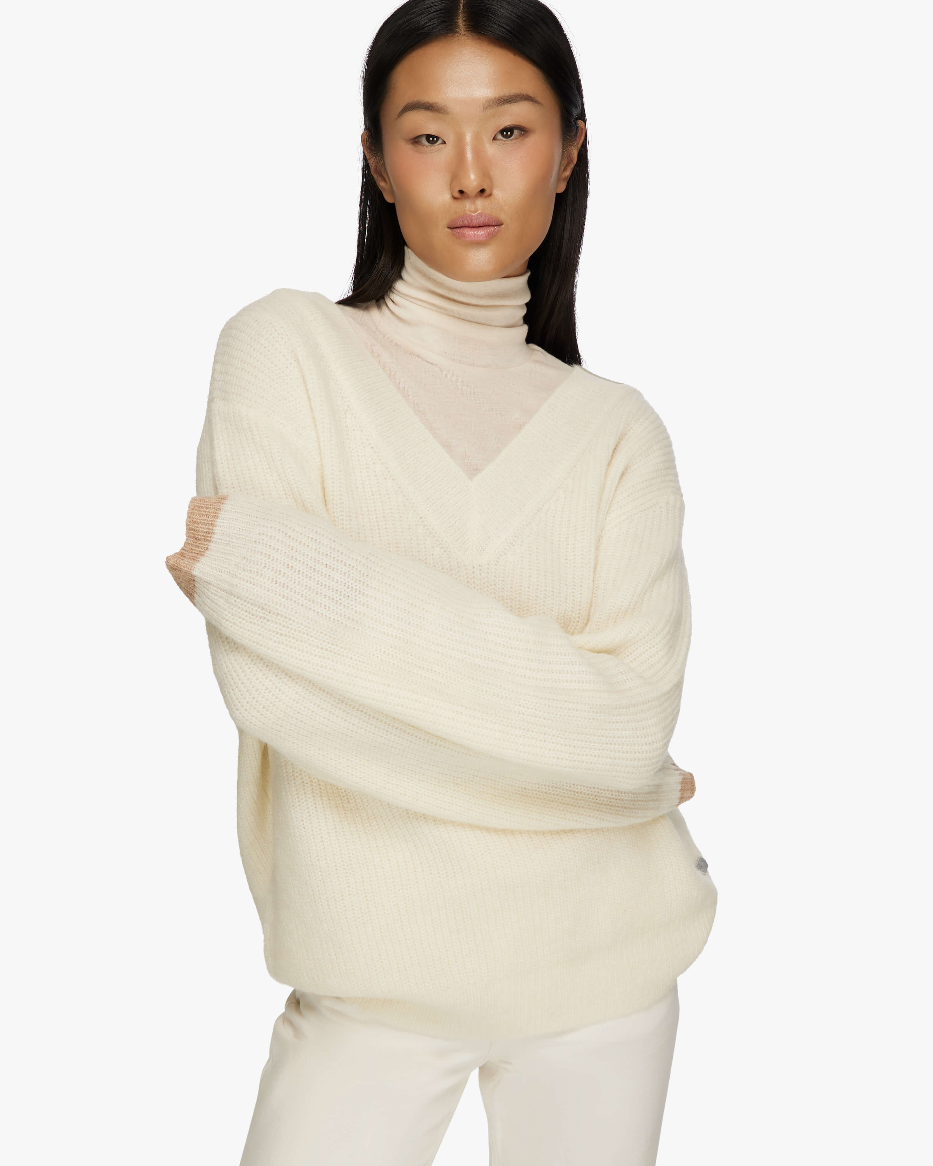 KATRINA | V-neck Sweater