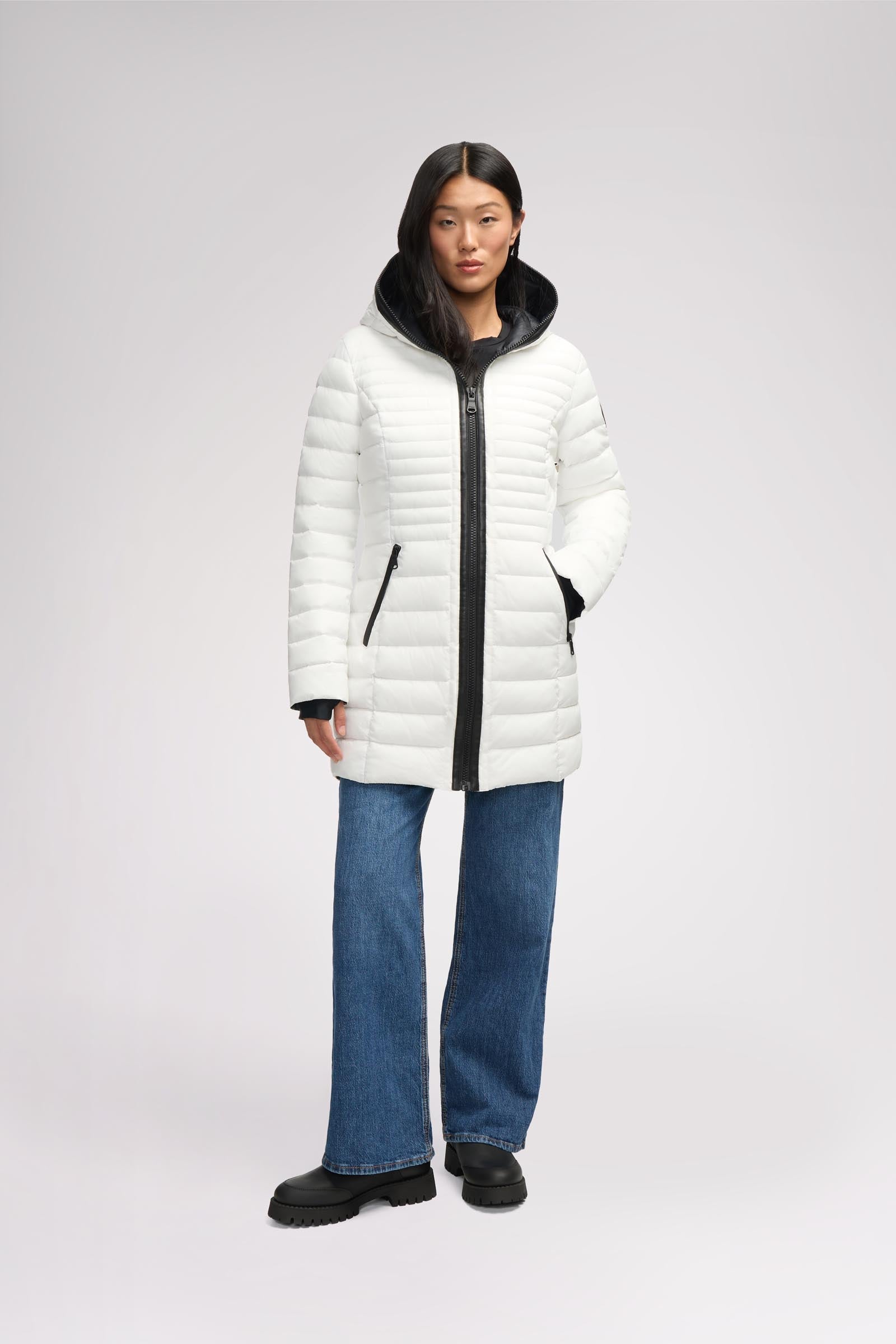 Lyvien Women's Lightweight Packable Puffer