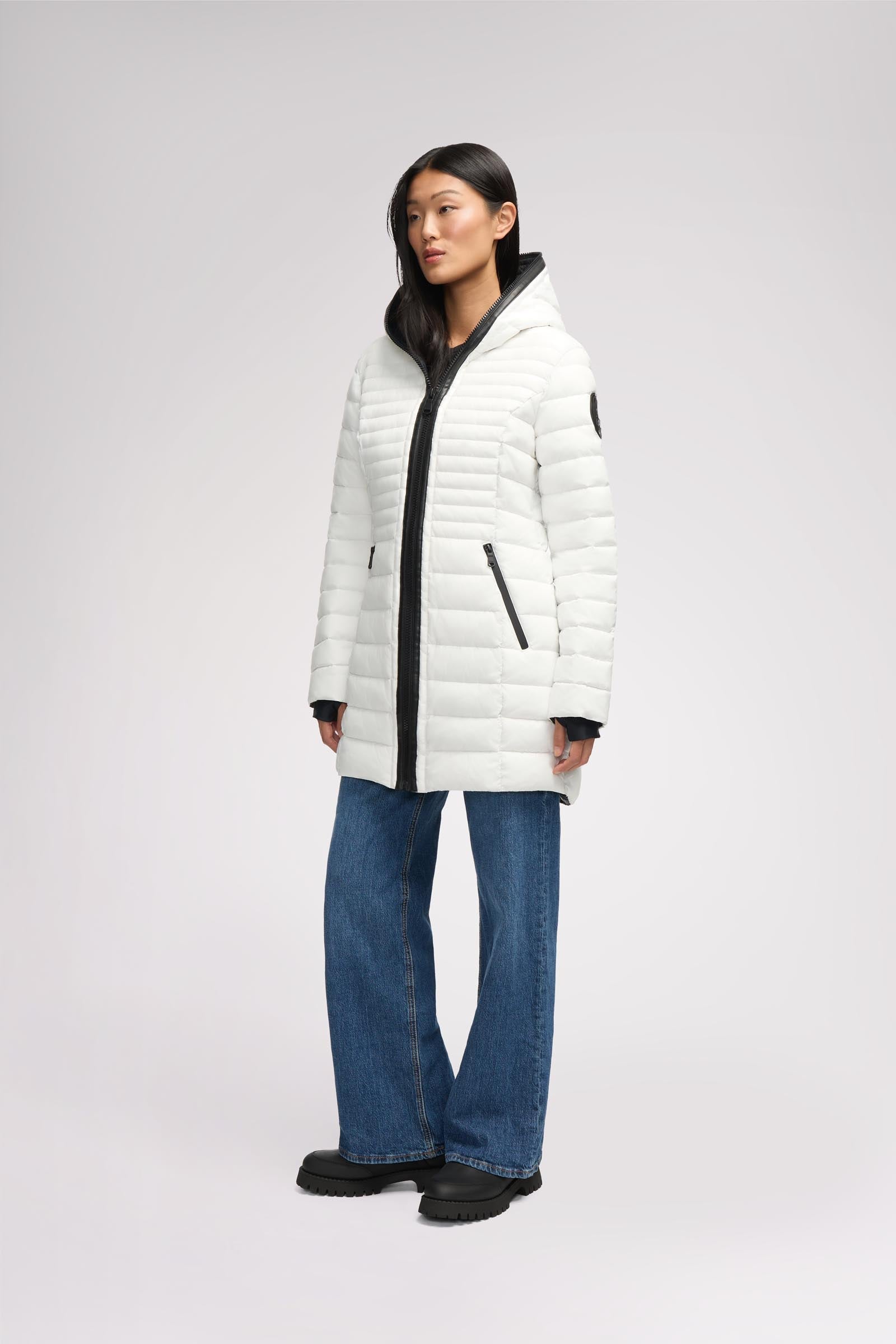 Lyvien Women's Lightweight Packable Puffer