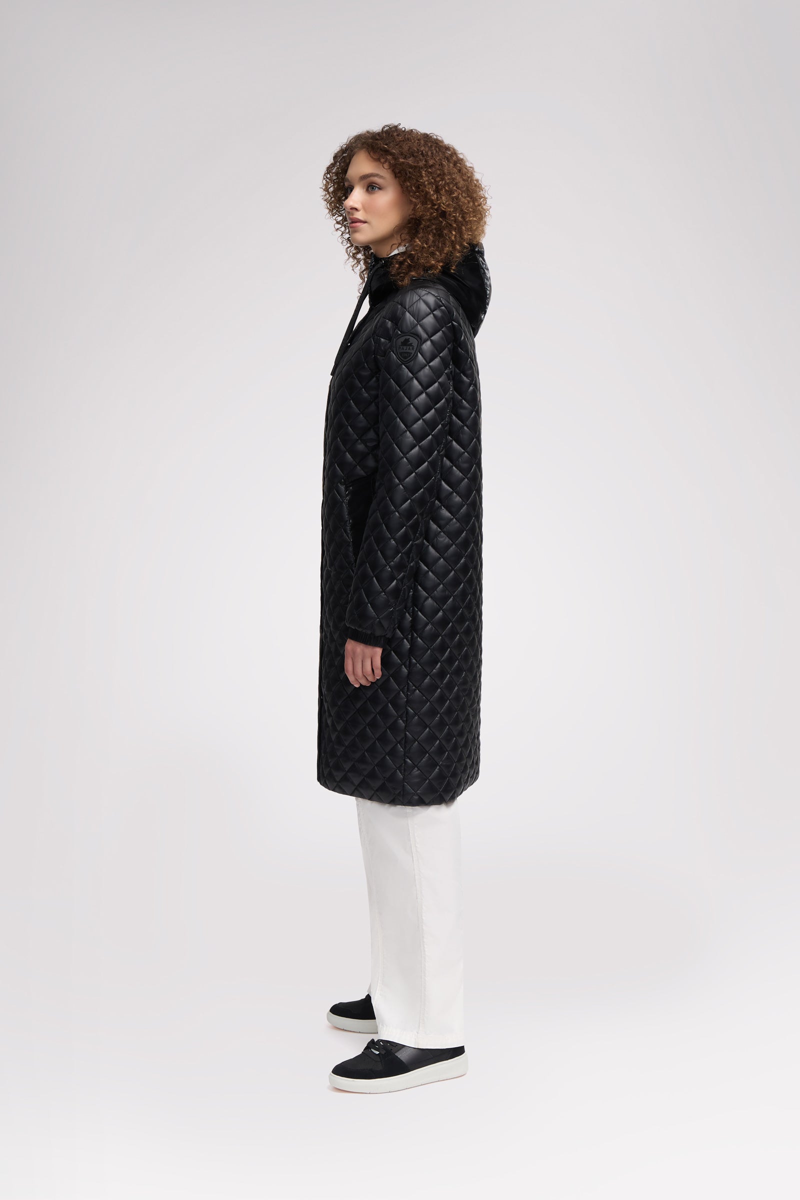 Peridot Women's Lightweight Quilted Longline Shacket