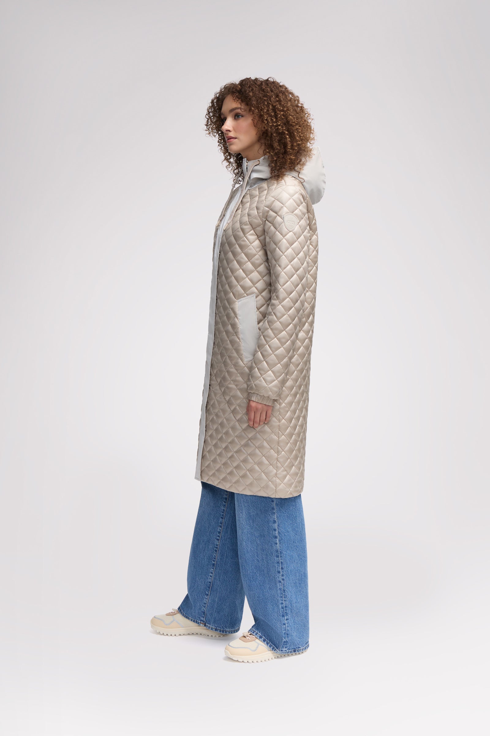 Peridot Women's Lightweight Quilted Longline Shacket