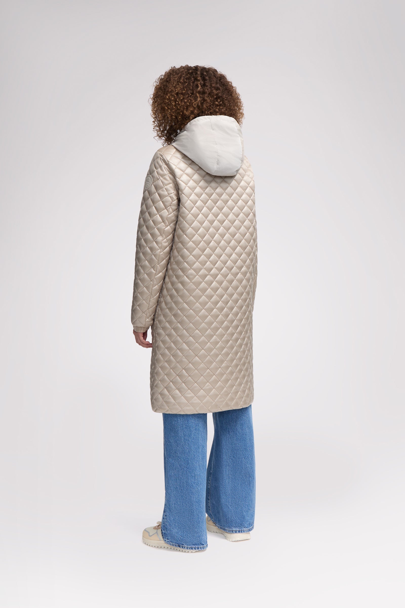 Peridot Women's Lightweight Quilted Longline Shacket