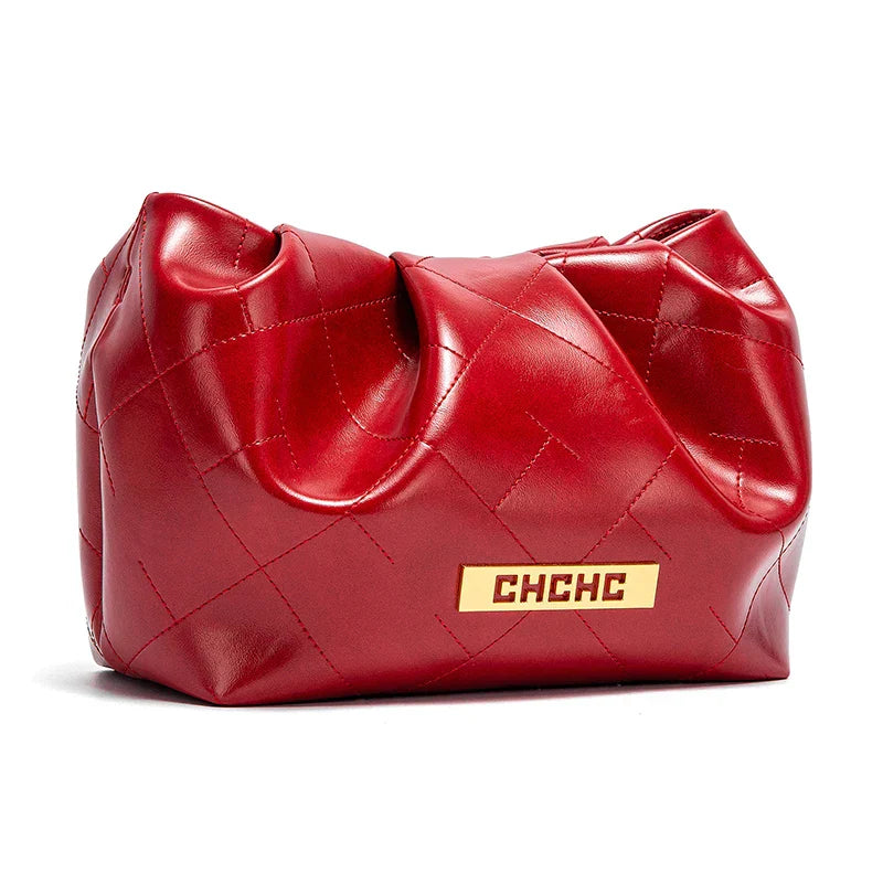 Italian Women Crossbody Bag Classic Diamond Grid Magnetic Cloud Bag Black Women Chain Bag