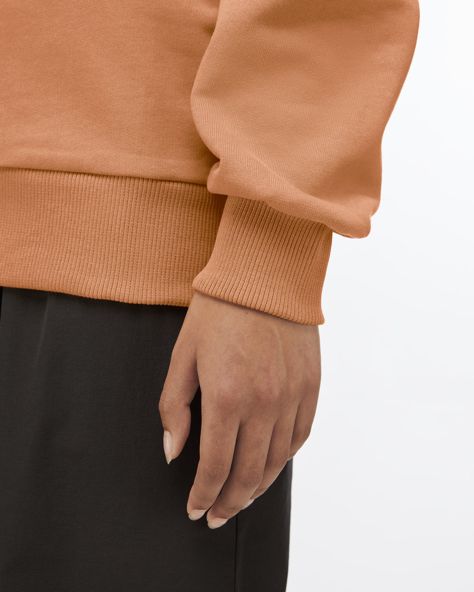 LAURA | Crewneck Sweatshirt